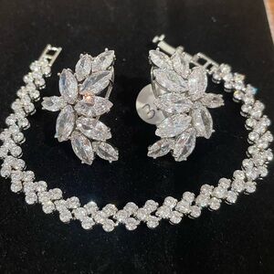 Luxury costume jewelry set BRAND NEW